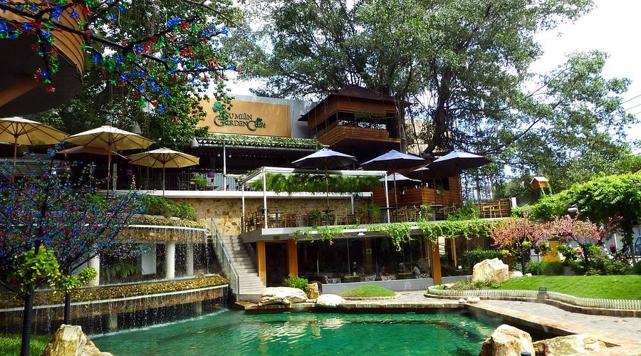 Du Mien Garden Café