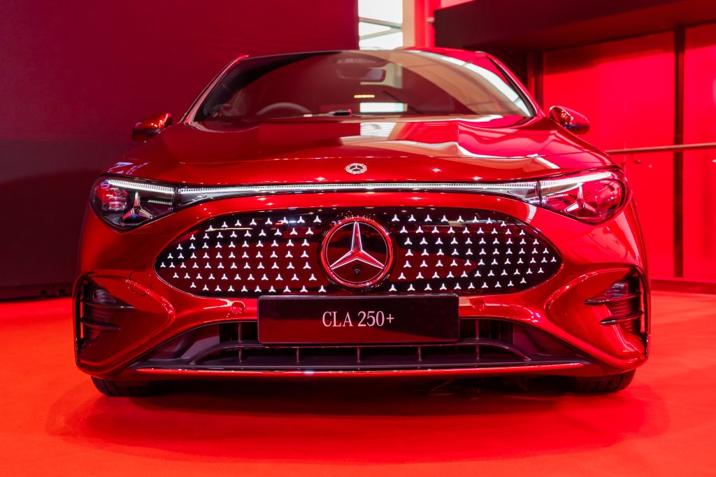 Mercedes-Benz CLA250